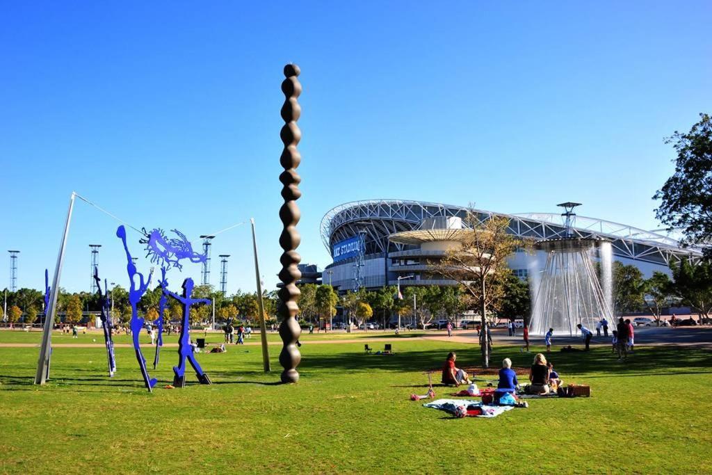 Parkside & City View In Sydney Olympic Park Dış mekan fotoğraf
